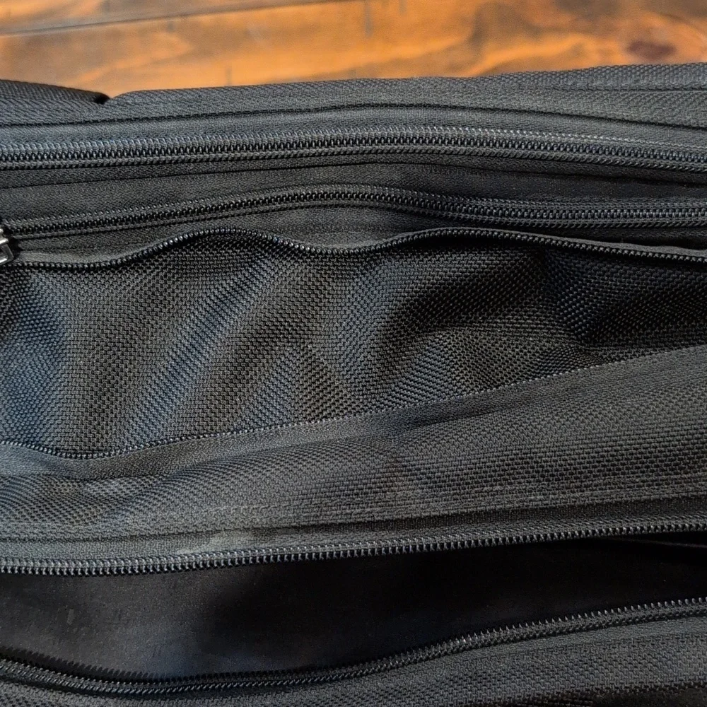 Tumi T-pass Expandable Laptop Briefcase Shoulder Crossbody